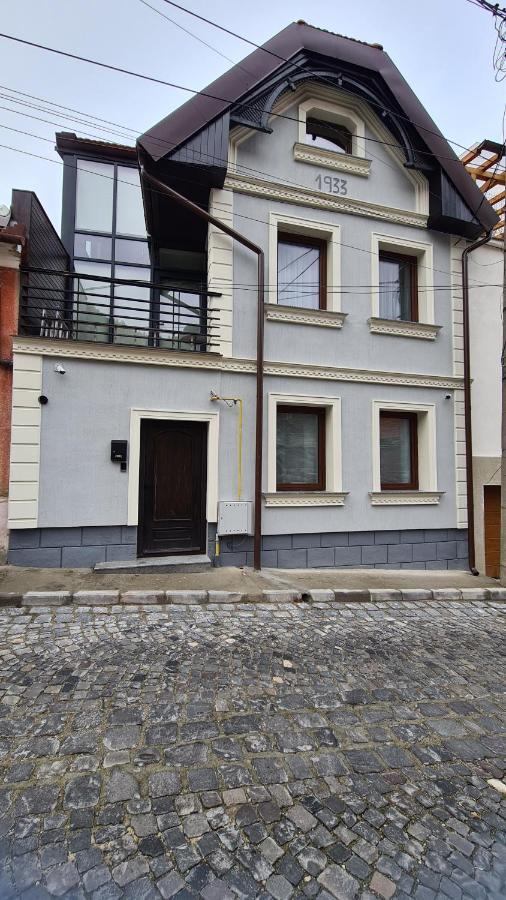 Casa Chiper - Attic Apartment With View Braşov Buitenkant foto